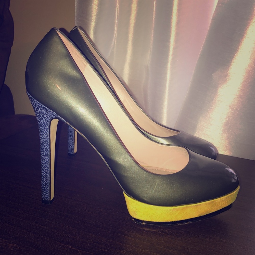 Vince Camuto Heels